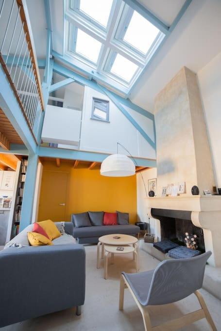 Maison Type Loft - Avec Parking En Plein Centre ラ・ロシェル エクステリア 写真