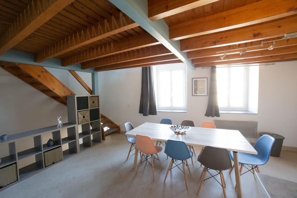 Maison Type Loft - Avec Parking En Plein Centre ラ・ロシェル エクステリア 写真
