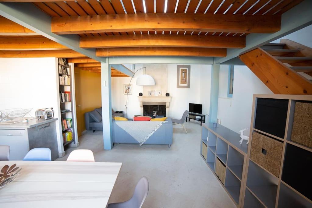 Maison Type Loft - Avec Parking En Plein Centre ラ・ロシェル エクステリア 写真
